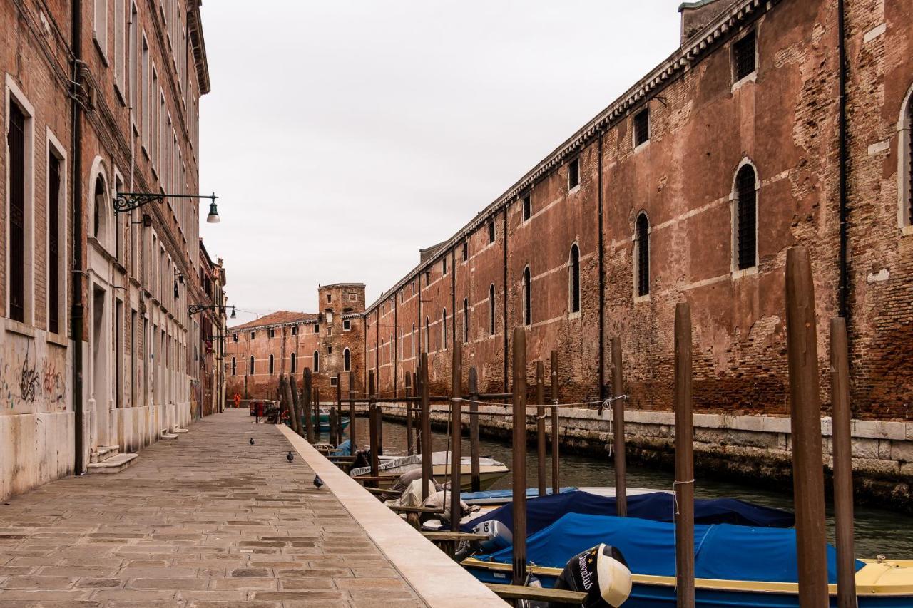 Corderie De La Tana Biennale Exhibition @Arsenale Lägenhet Venedig Exteriör bild